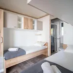 Luxury Sanella 克罗诺维察